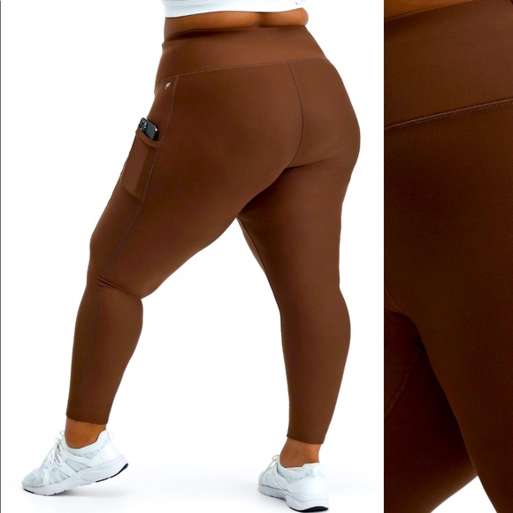 Fabletics High-Waisted Cold Weather Pocket Leggings 1X - Picture 1 of 11